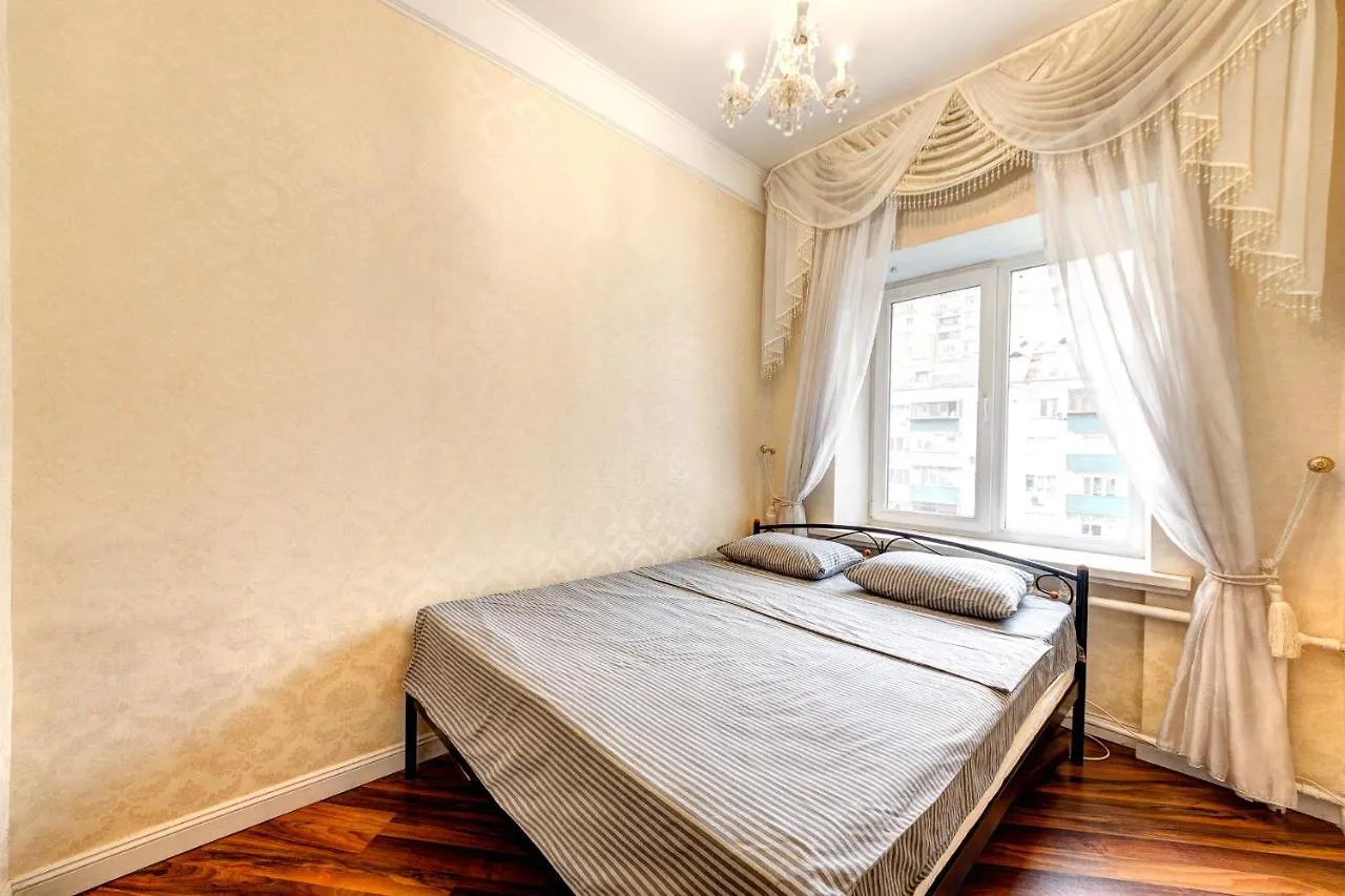 Apartments With 3 Rooms Near Palace Ukraine Киев Украина