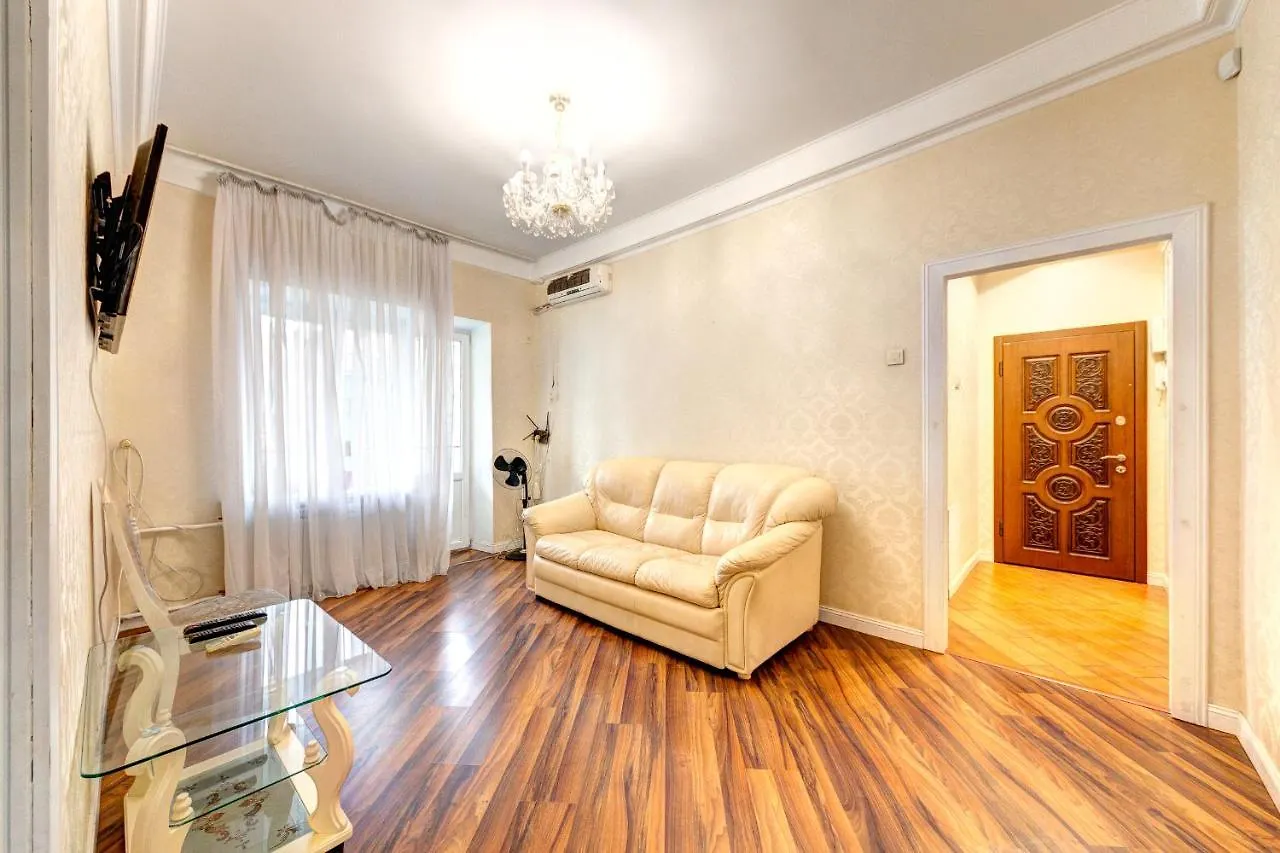 Apartments With 3 Rooms Near Palace Ukraine Киев