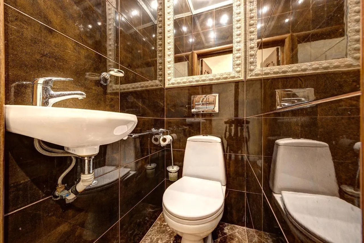 Apartments With 3 Rooms Near Palace Ukraine Киев